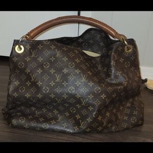 Louis Vuitton Artsy GM Monogram